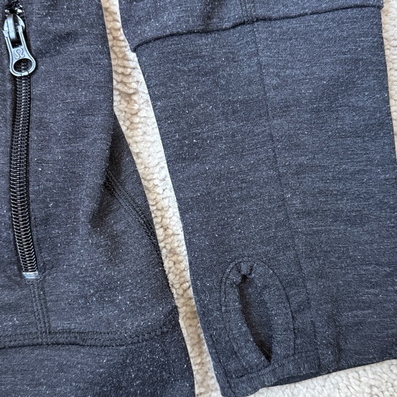 Lululemon In Stride Workout Jacket - Picture 4 of 4